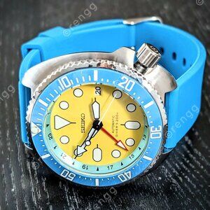 Fun color Yellow Blue GMT Willard Mod Automatic 100M Watch 44mm 24jewels Great